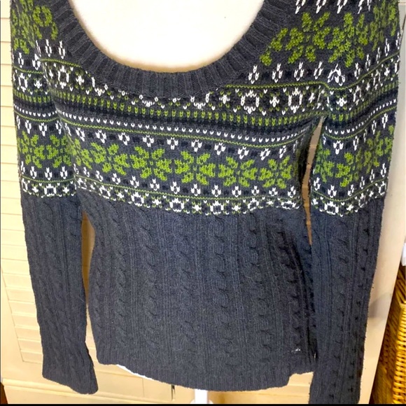 Tommy Hilfiger Sweaters - Tommy Hilfiger Petites Sweater